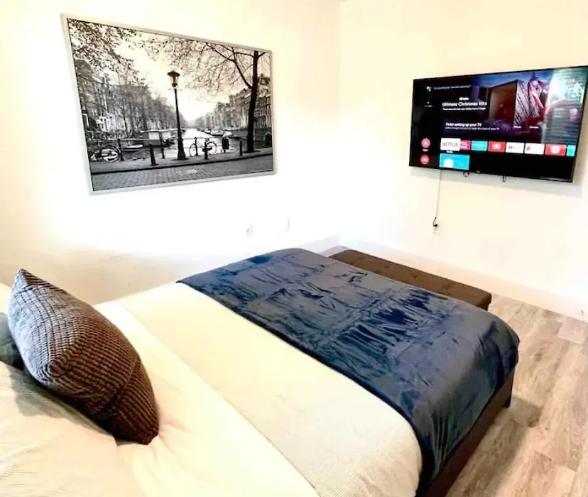Ecostays Comfort Apartment Near Miami Airport 308-1